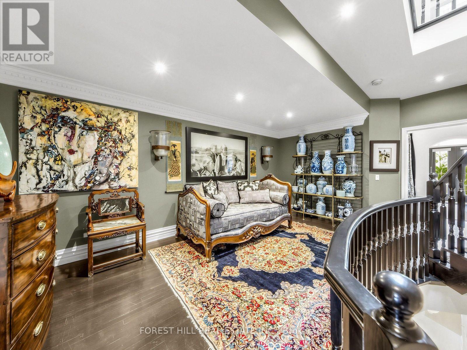 260 Russell Hill Road — photo 11
