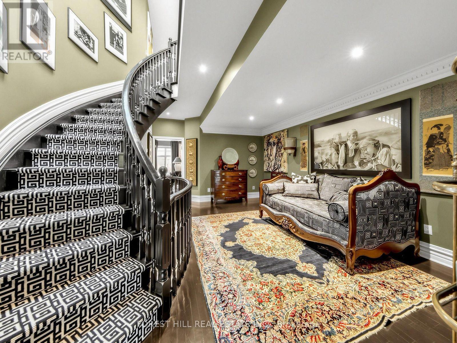 260 Russell Hill Road — photo 12