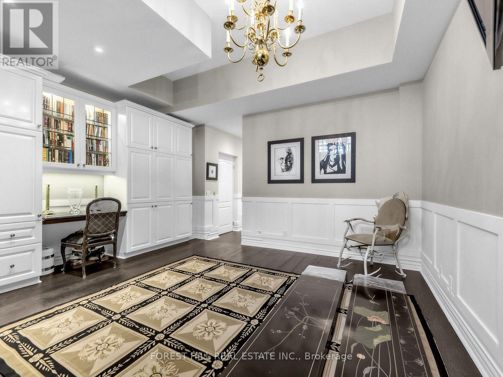 260 Russell Hill Road — photo 23