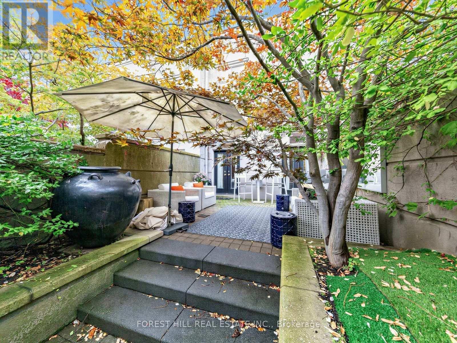 260 Russell Hill Road — photo 24