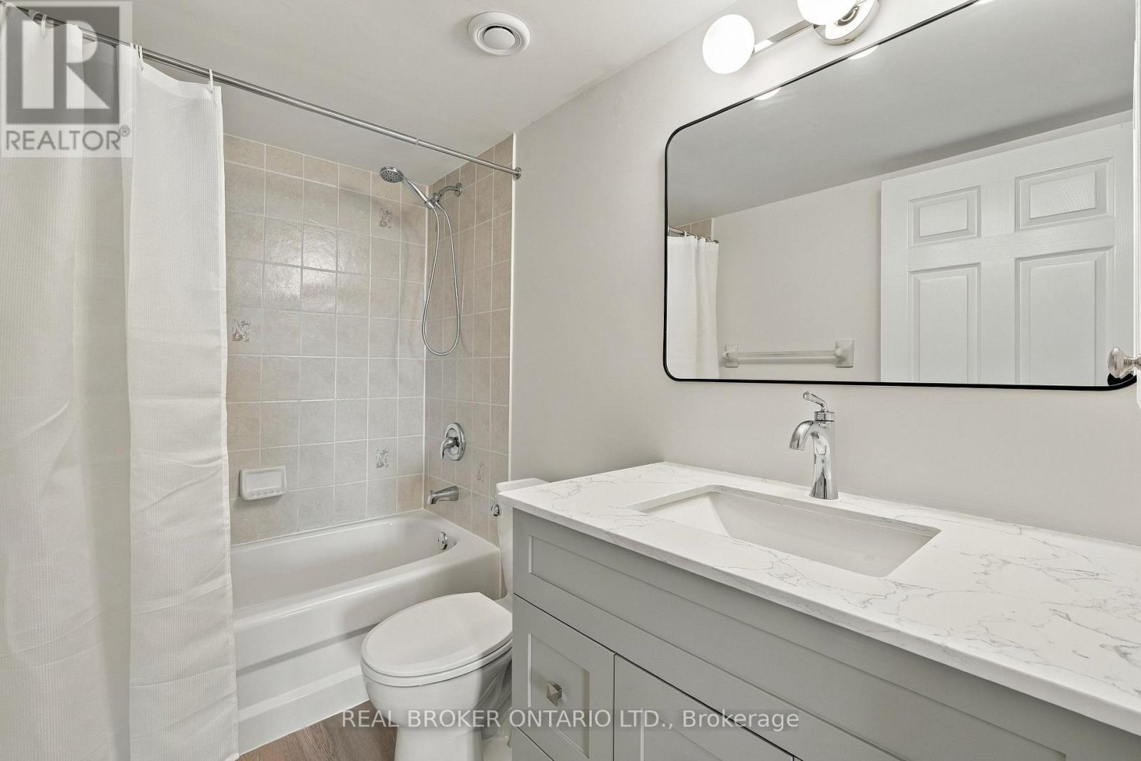1700 Eglinton Avenue East — photo 11
