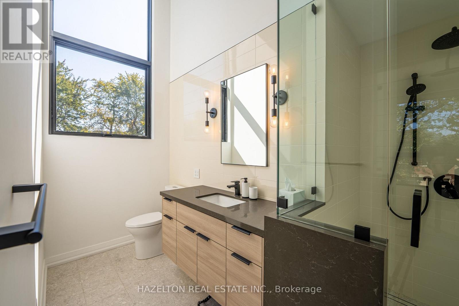 30 Harley Avenue — photo 26