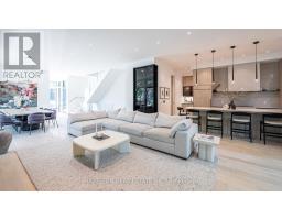 Pantry - 30 Harley Avenue, Toronto, ON M5M2R5 Photo 11