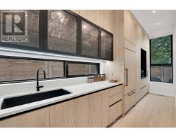 Bedroom 3 - 30 Harley Avenue, Toronto, ON M5M2R5 Photo 14