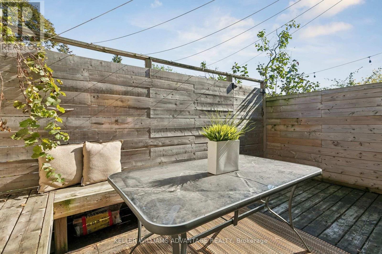 33 Sandstone Lane — photo 37