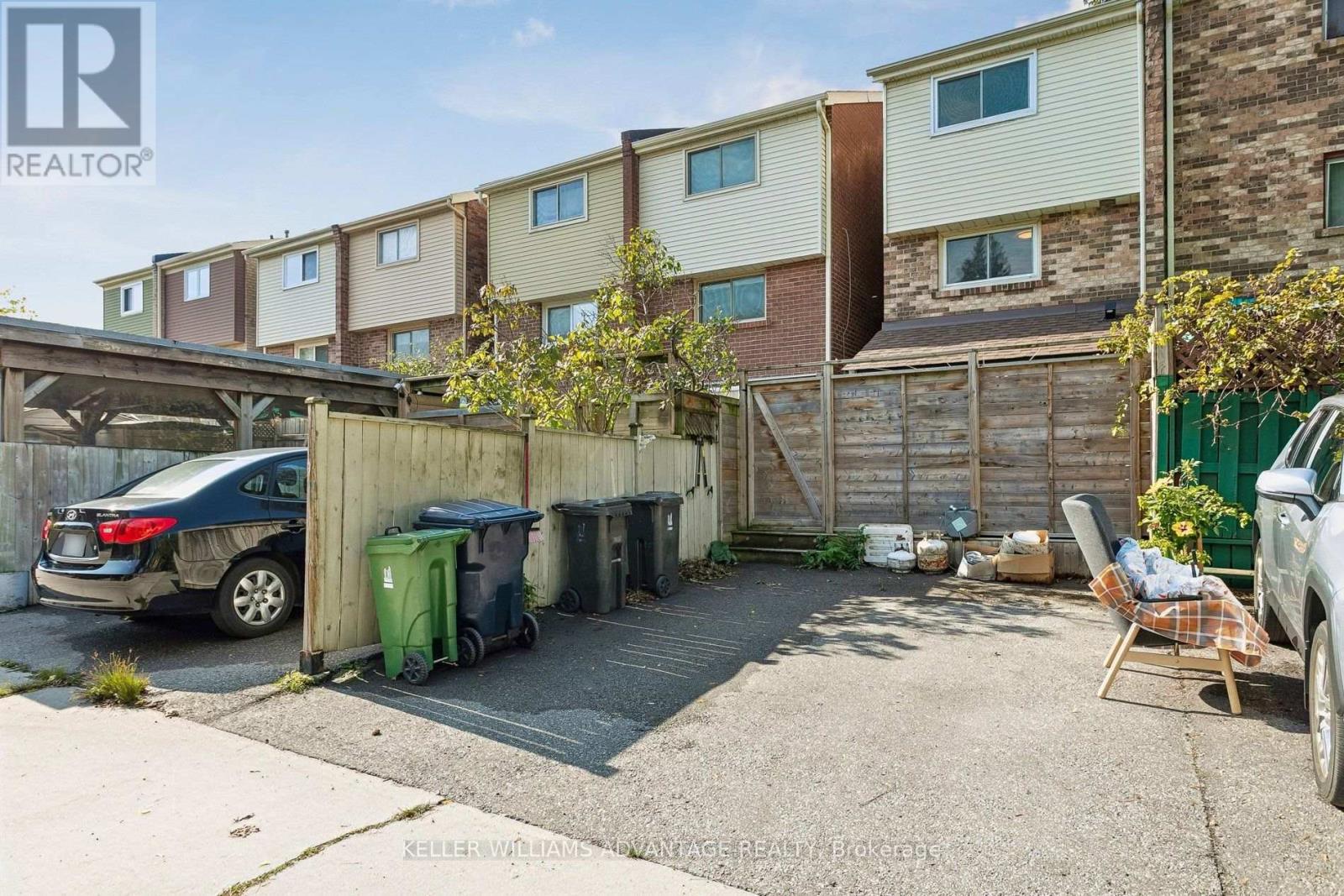 33 Sandstone Lane — photo 39