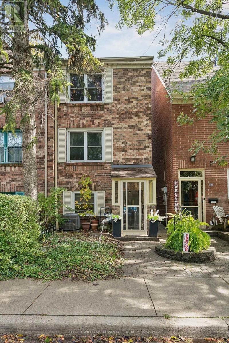 33 Sandstone Lane — photo 4