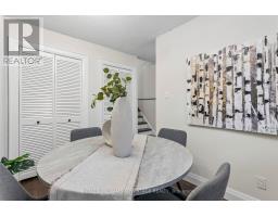 33 Sandstone Lane, Toronto, ON M4J4Z8 Photo 11