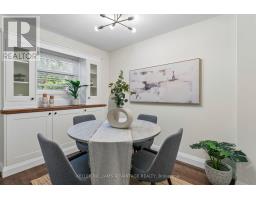 33 Sandstone Lane, Toronto, ON M4J4Z8 Photo 9