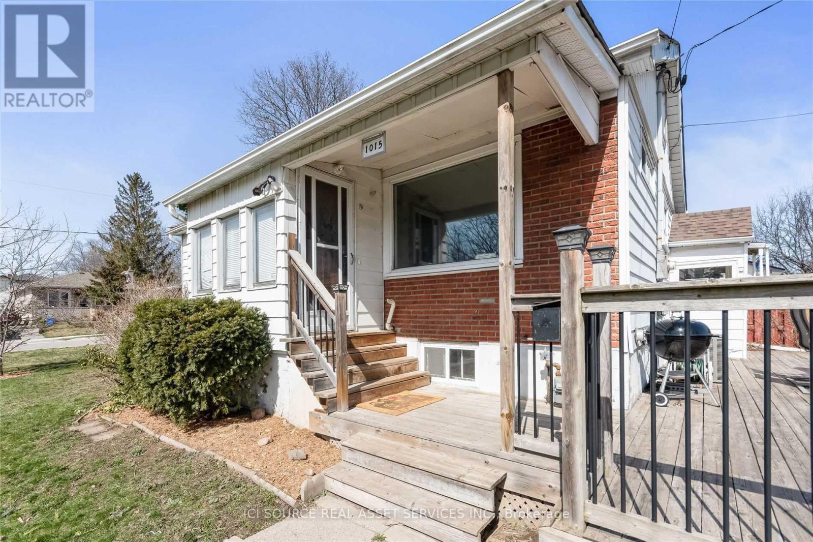 Main Fl- 1015 King Street, Whitby, ON photo 1