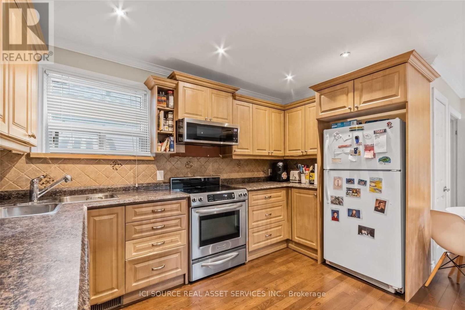 Main Fl- 1015 King Street, Whitby, ON photo 6