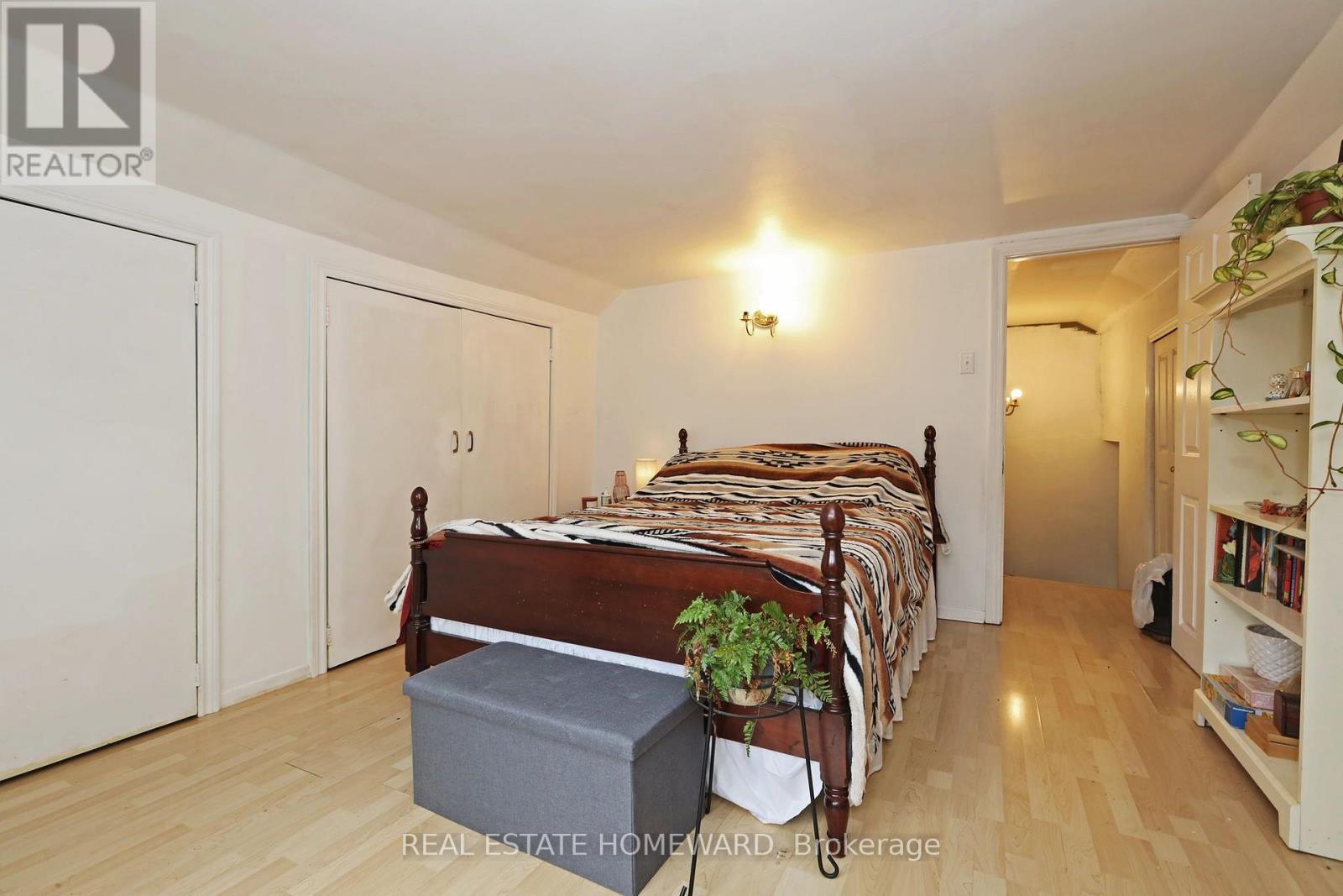 22 Haddon Avenue, Toronto, ON photo 15