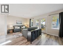 Kitchen - 70 Inge Court, Kitchener, ON N2K3V7 Photo 11