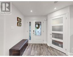 Bedroom 5 - 43 Topham Crescent, Richmond Hill, ON L4C9H1 Photo 12
