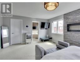 25 Overhold Crescent, Richmond Hill, ON L4E0L9 Photo 11