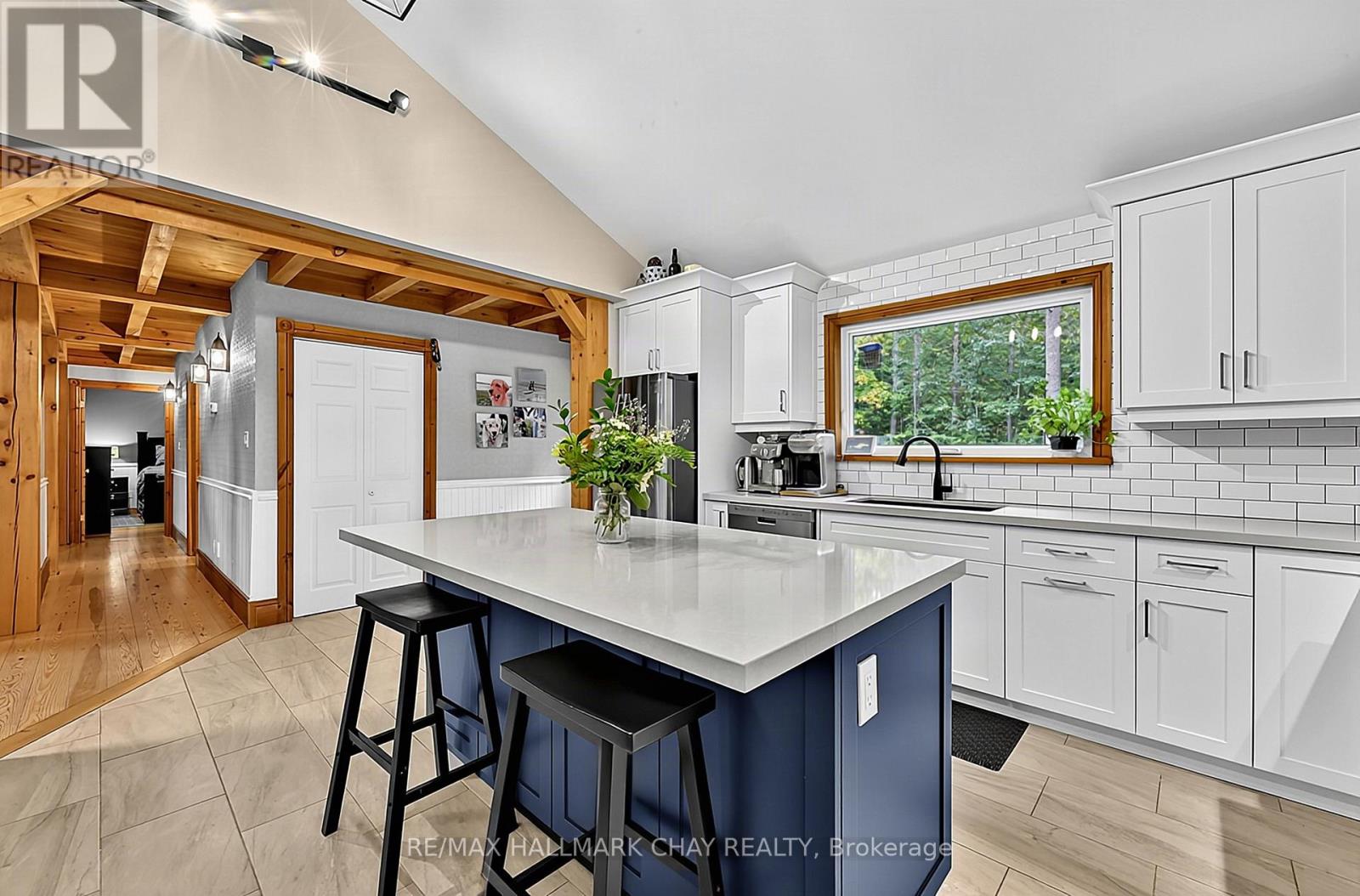 42 WHIPPOORWILL Drive, Tiny, ON photo 13