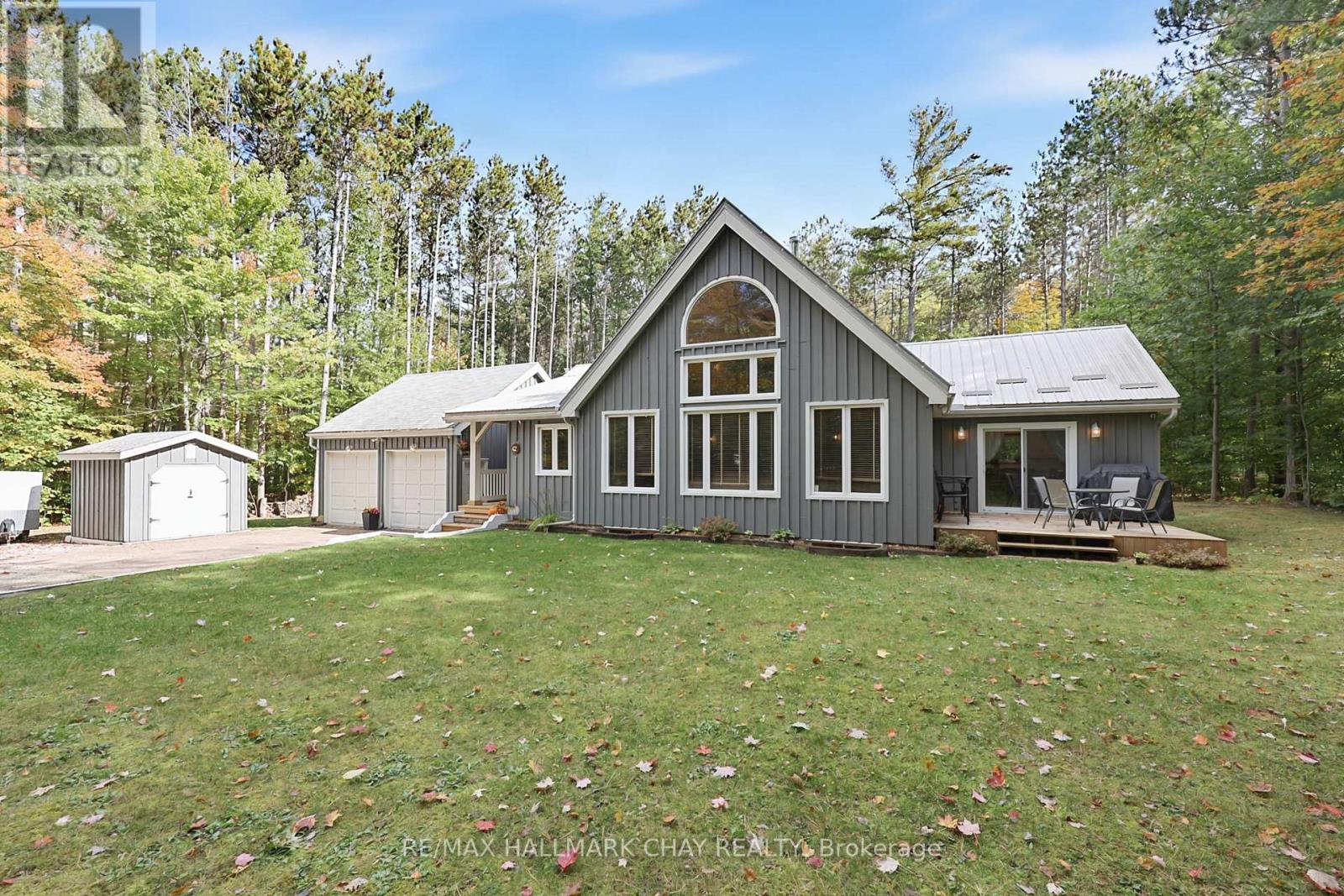 42 WHIPPOORWILL Drive, Tiny, ON photo 2