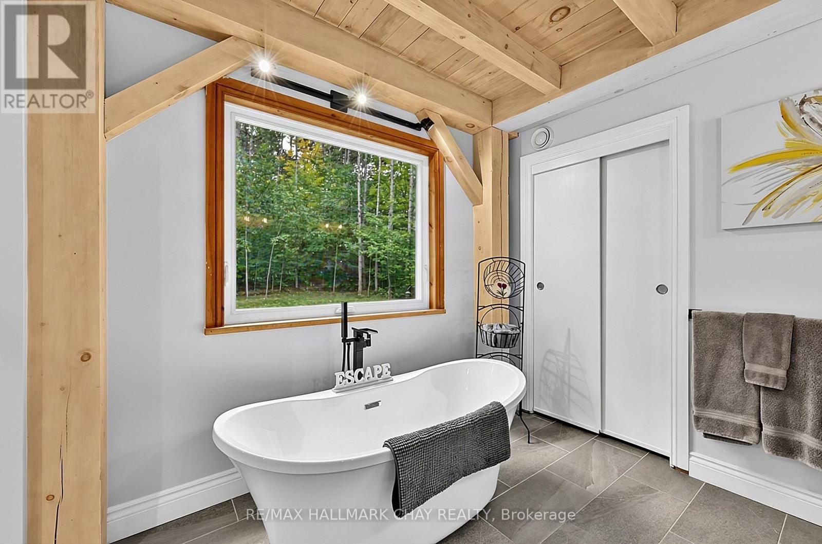 42 WHIPPOORWILL Drive, Tiny, ON photo 21