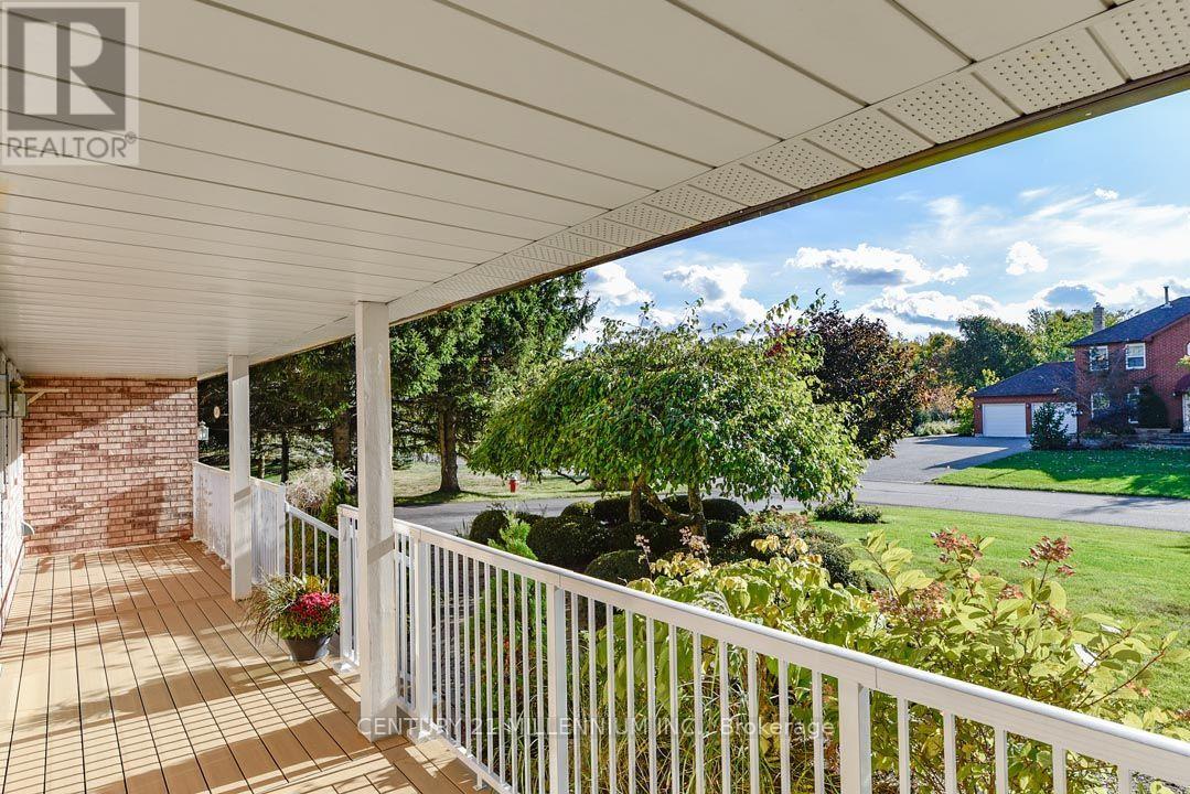 5 SNOWBERRY COURT - 10