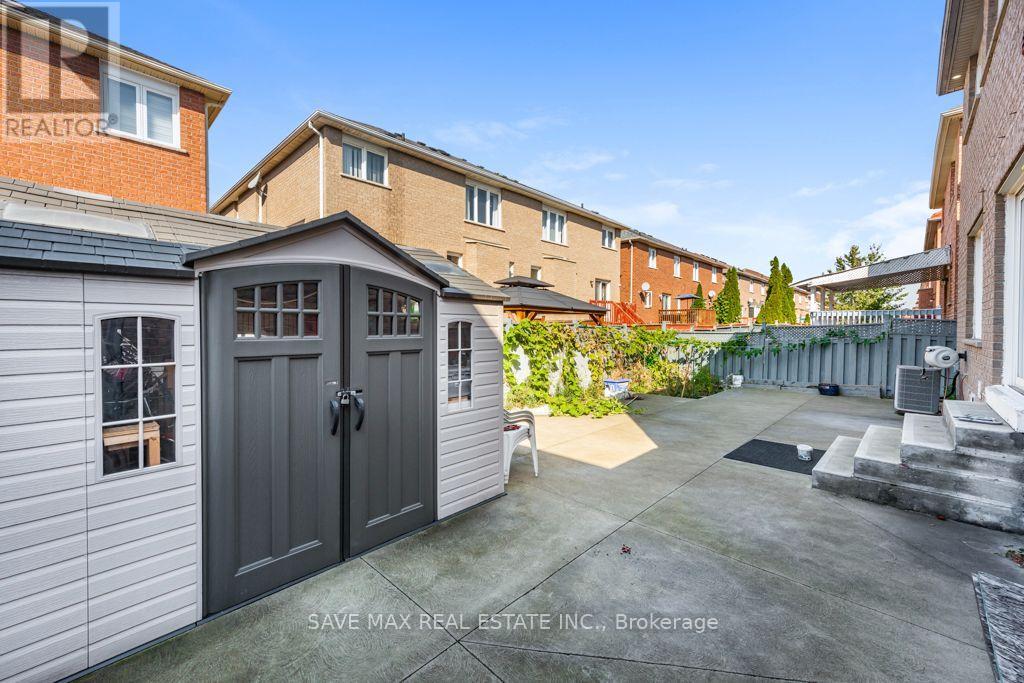 98 OCTILLO BOULEVARD - 40