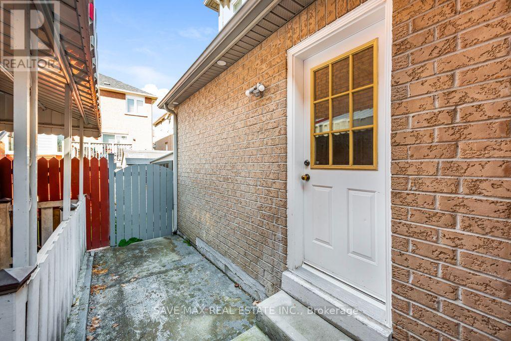 98 Octillo Boulevard — photo 44