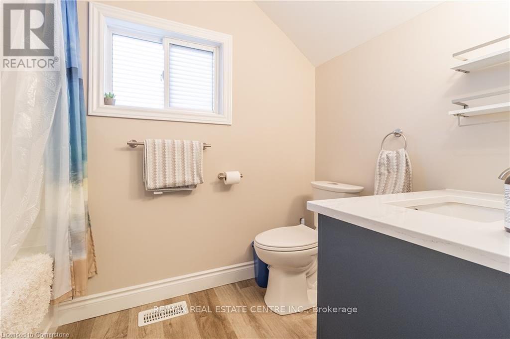 11 Dietrich Crescent, Lambton Shores, ON photo 15