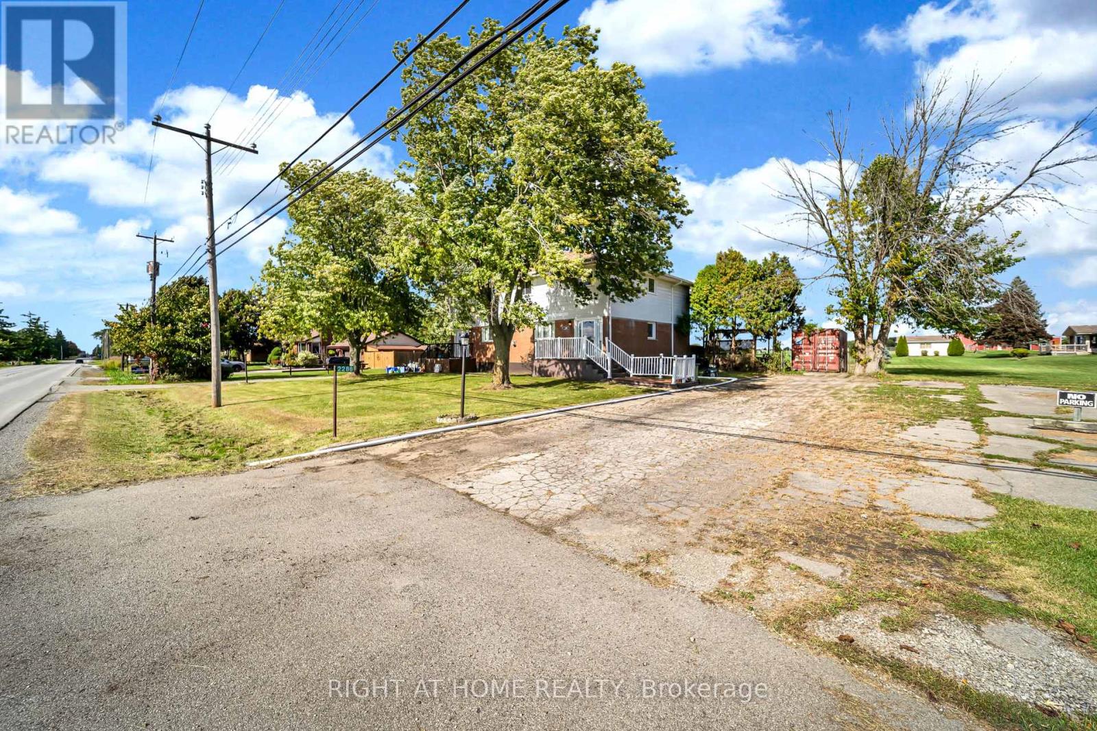 2288 Binbrook Road, Hamilton, ON photo 6