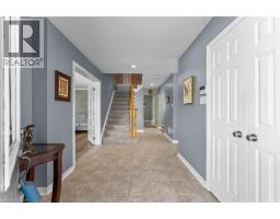 Foyer - 57 Goodman Crescent, St  Catharines, ON L2S3Z5 Photo 16