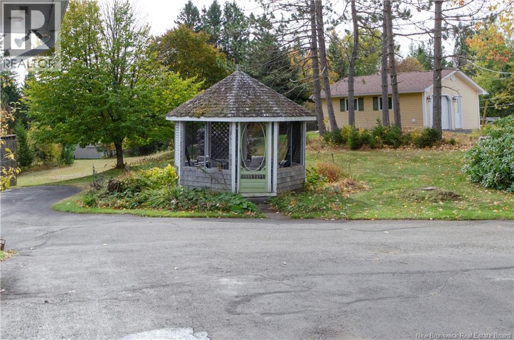 16 Sandra Drive - 42