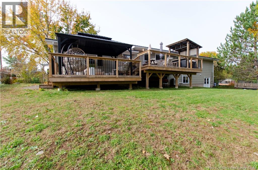 16 Sandra Drive - 48