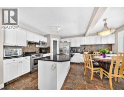 826 Applewood Drive SE - photo 5