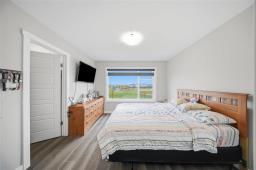 19 Mira Gate, Winnipeg, MB R2V5C6 Photo 18