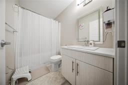 19 Mira Gate, Winnipeg, MB R2V5C6 Photo 26
