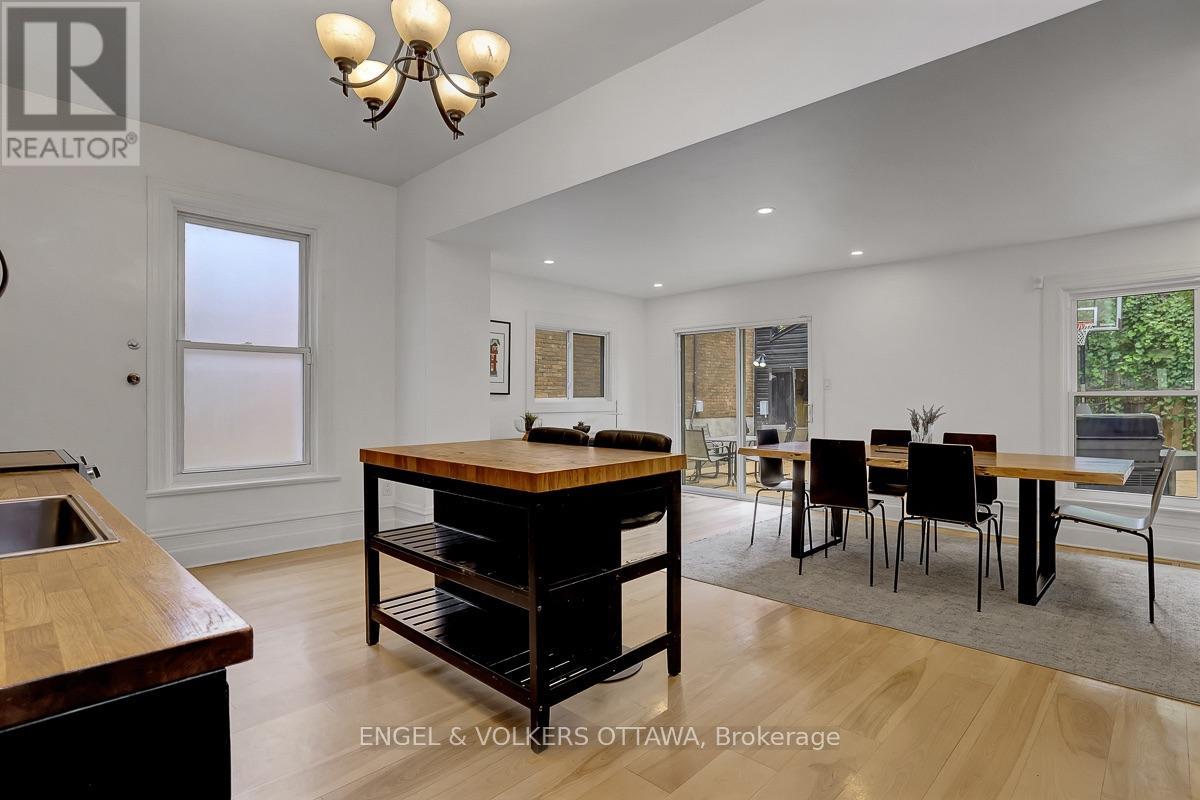 217 Florence Street East — photo 10