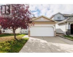 119 Hawkmount Close NW - photo 1