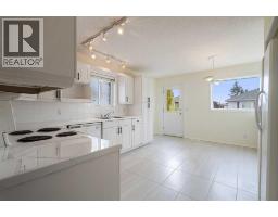 119 Hawkmount Close Nw, Calgary, AB T3G3Z5 Photo 11