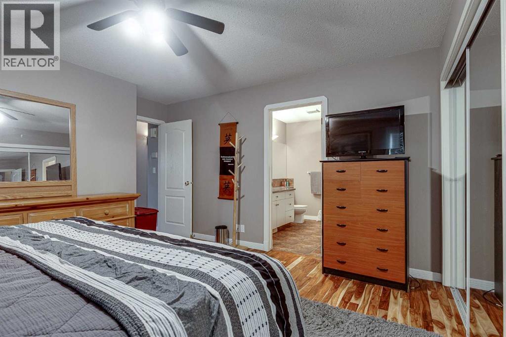 Listing photo – 14 Kingston Drive, Red Deer