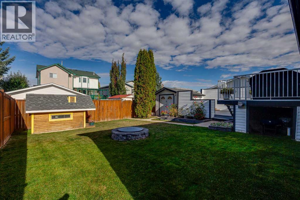 Listing photo – 14 Kingston Drive, Red Deer