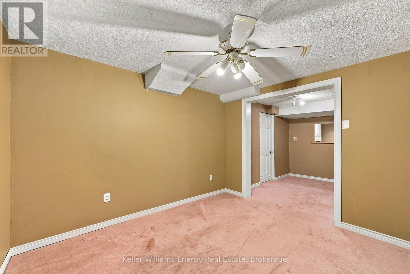 250 Glen Hill Drive, Whitby, ON photo 31