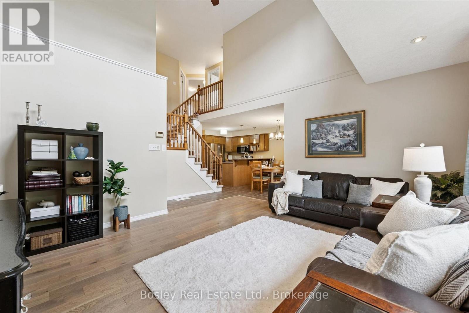 8 Walker Way — photo 10