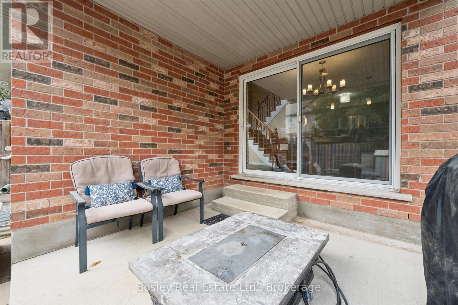 8 Walker Way — photo 34