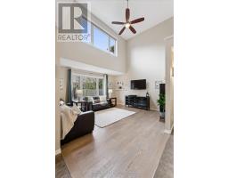 Mud room - 8 Walker Way, Guelph, ON N1L1T7 Photo 8