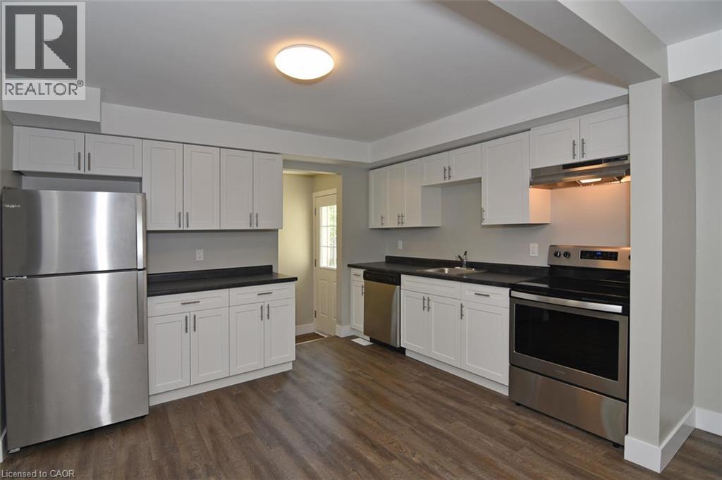 5 bedroom Multi-family interior view, 1 SOUTHWOOD Crescent, London, Ontario