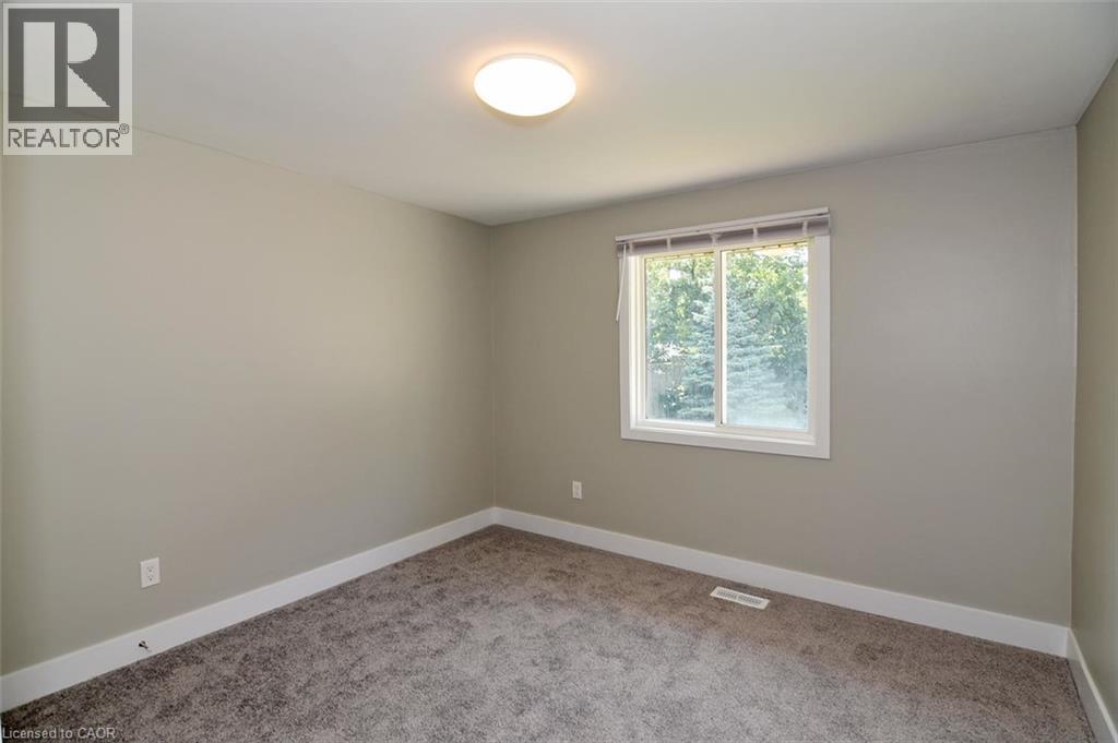 5 bedroom Multi-family interior view, 1 SOUTHWOOD Crescent, London, Ontario