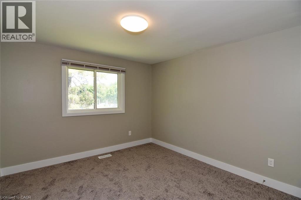 5 bedroom Multi-family interior view, 1 SOUTHWOOD Crescent, London, Ontario