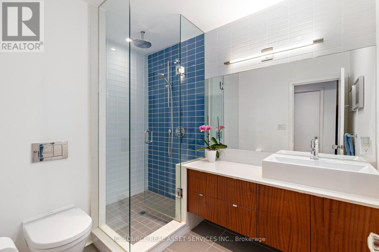 10 Red Oaks Crescent, Toronto, ON photo 28