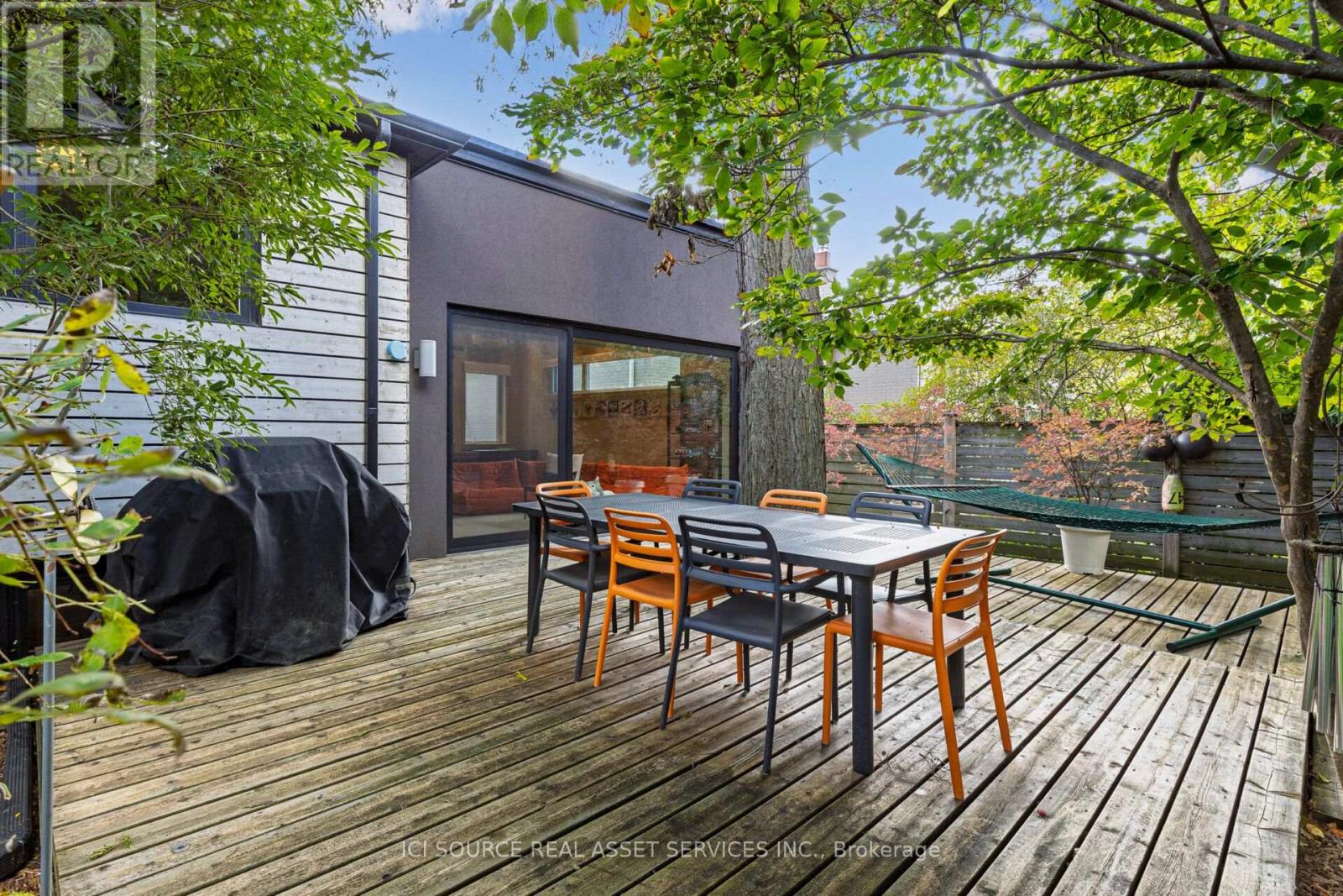 10 Red Oaks Crescent, Toronto, ON photo 38