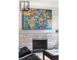 Great room - 10 Red Oaks Crescent, Toronto, ON M4G1A5 Photo 9
