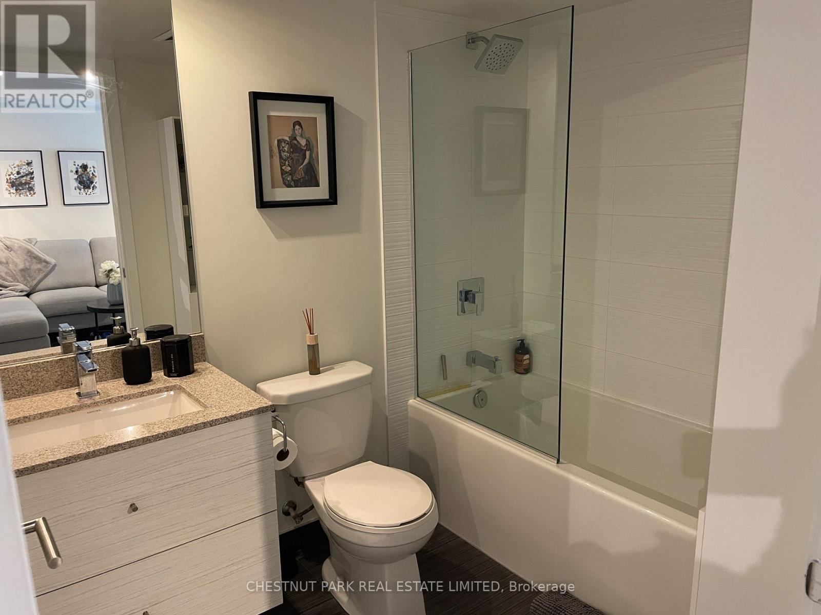 #701 525 ADELAIDE STREET W - 24