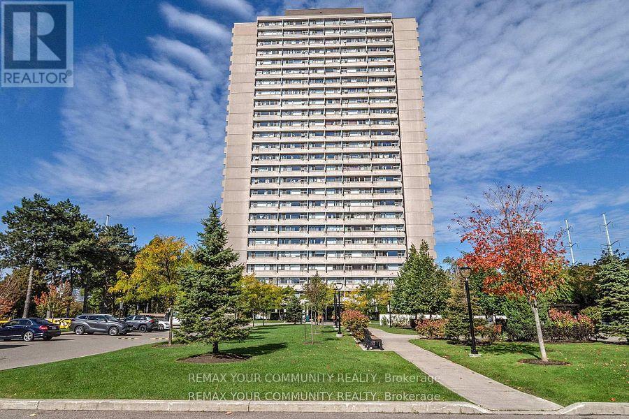 735 Don Mills Rd Road